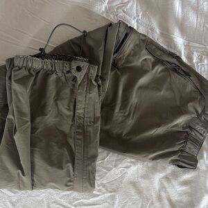 Patagonia Men's Olive Cargo Pants